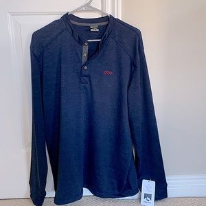 Storm Creek Men’s Henley Feather Sweater, size L